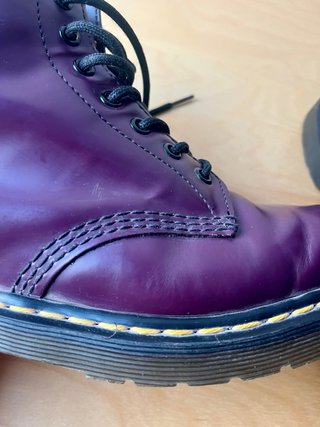 Botas Dr Martens Moradas Talla 40