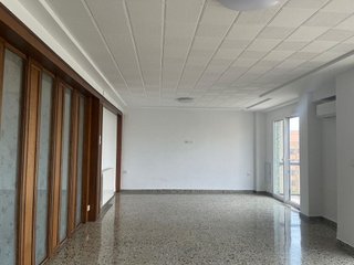 Piso en alquiler en Zona Avenida al Vedat en Torrent