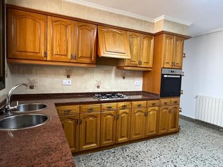 Piso en alquiler en Zona Avenida al Vedat en Torrent