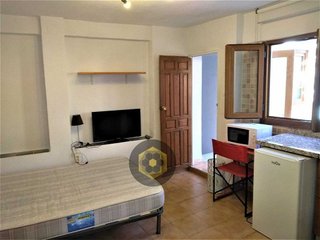 Estudio en alquiler en San Matías - Realejo en Granada