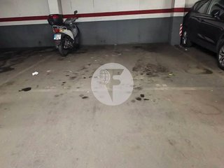 Garaje en venta en Centre - Col.legis Nous - Riera Seca en Mollet del Vallès
