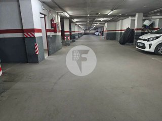 Garaje en venta en Centre - Col.legis Nous - Riera Seca en Mollet del Vallès