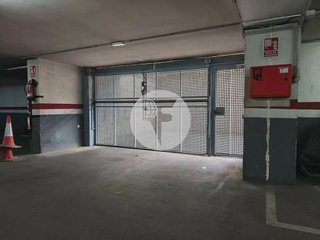 Garaje en venta en Centre - Col.legis Nous - Riera Seca en Mollet del Vallès