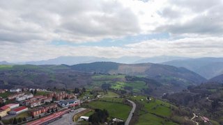 Casa adosada en venta en Tineo