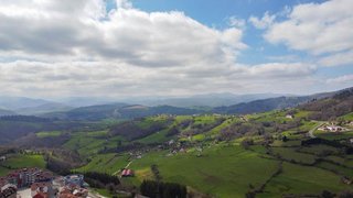 Casa adosada en venta en Tineo