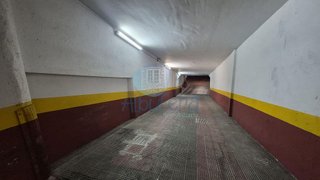 Garaje en alquiler en Palos de Moguer en Madrid