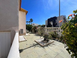 Chalet en venta en Playa de los Locos en Torrevieja