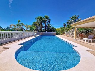 Cortijo en venta en Centro Histórico en Vélez-Málaga