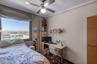 Piso en venta en Camino de Ronda - Rosaleda en Granada
