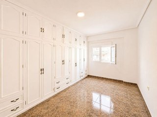 Piso en alquiler en Benicalap en Valencia