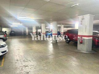 Garaje en venta en La Nova Esquerra de l'Eixample en Barcelona