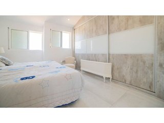Casa adosada en venta en Playa de los Locos en Torrevieja