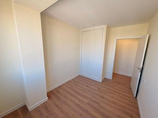 Piso en alquiler en Os Mallos - San Cristóbal en Coruña (A)
