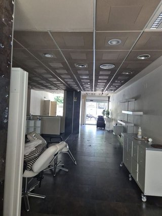 Local comercial en alquiler en Huerta del Pilar en Sevilla