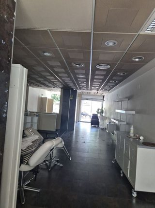 Local comercial en alquiler en Huerta del Pilar en Sevilla