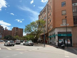 Local comercial en venta en Florida Alta en Alicante