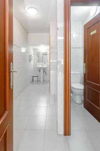 Local comercial en venta en Auditorio - Parque Invierno en Oviedo