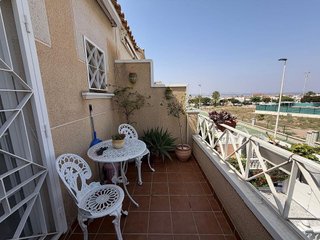 Casa adosada en venta en La Siesta - El Salado - Torreta en Torrevieja