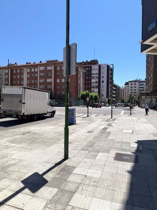 Local comercial en alquiler en Plaza España - Villa Pilar - Reyes Católicos - Vadillos en Burgos