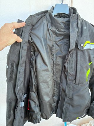 Chaqueta Moto Bela Negra y Amarilla. Talla S
