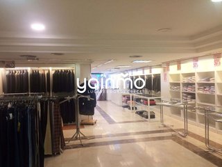 Local comercial en alquiler en Peñamefecit - Avda Barcelona en Jaén