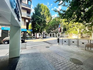 Local comercial en alquiler en Avda de Madrid - Pº de la Estación en Jaén