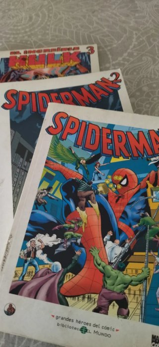 Comics Marvel Spiderman y Hulk