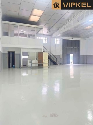 Nave industrial en alquiler en Os Mallos - San Cristóbal en Coruña (A)