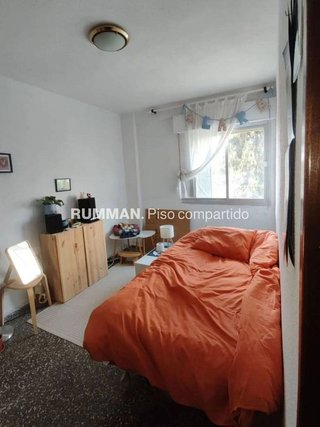 Piso en alquiler en Polígono Cartuja – La Paz en Granada