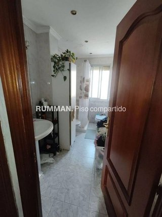 Piso en alquiler en Polígono Cartuja – La Paz en Granada