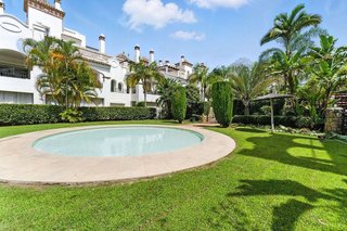 Piso en alquiler en Puente Romano en Marbella