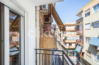 Piso en alquiler en Carolinas Altas en Alicante