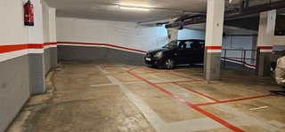 Garaje en venta en Vallcarca i els Penitents en Barcelona