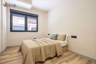 Piso en venta en Camino de Ronda - Rosaleda en Granada