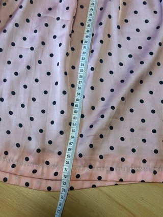 Vestido de verano rosa lunares