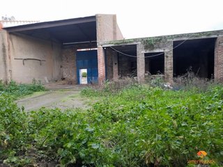 Nave industrial en venta en Castuera