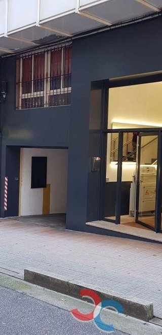 Local comercial en venta en Zona Fernández Ladreda en Pontevedra