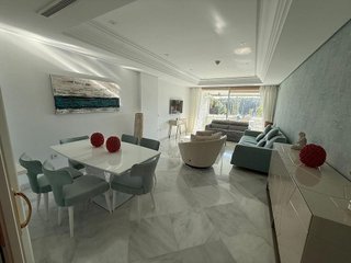Piso en alquiler en La Carolina-Guadalpín en Marbella