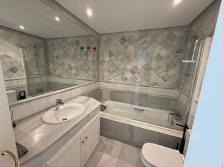Piso en alquiler en La Carolina-Guadalpín en Marbella