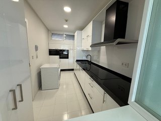 Piso en alquiler en La Carolina-Guadalpín en Marbella
