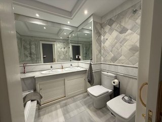 Piso en alquiler en La Carolina-Guadalpín en Marbella
