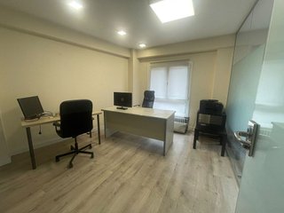 Oficina en alquiler en Zona Teatro Campoamor en Oviedo