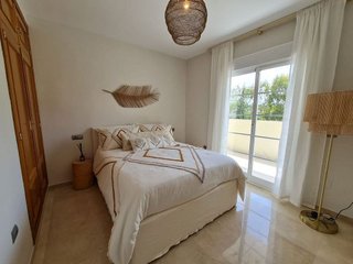 Casa en alquiler en Los Naranjos en Marbella