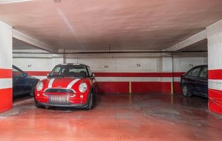 Garaje en venta en Camino de Ronda - Rosaleda en Granada