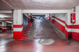 Garaje en venta en Camino de Ronda - Rosaleda en Granada
