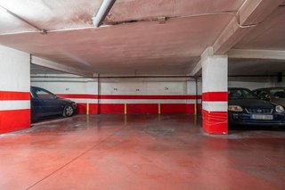 Garaje en venta en Camino de Ronda - Rosaleda en Granada