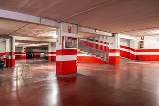 Garaje en venta en Camino de Ronda - Rosaleda en Granada