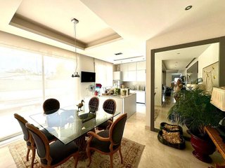Casa en alquiler en Nagüeles Alto en Marbella
