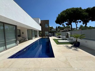 Casa en alquiler en Nagüeles Alto en Marbella
