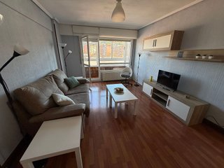 Piso en alquiler en San Pedro de Deusto-La Ribera en Bilbao